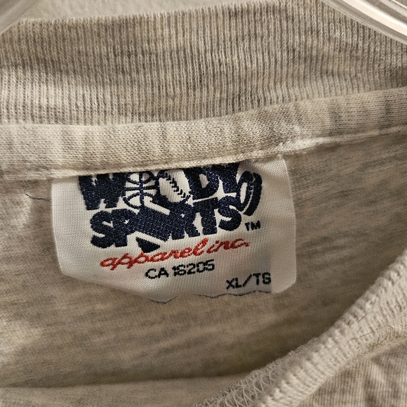 Vintage 1980's HEAD Junior Classic Graphic T-shirt | Size XL - Picture 8 of 8